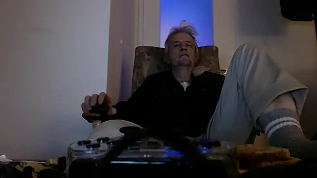 Cordt27 online show from 09-25-25, 06:25