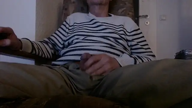 Cordt27 online show from 04-14-26, 01:21