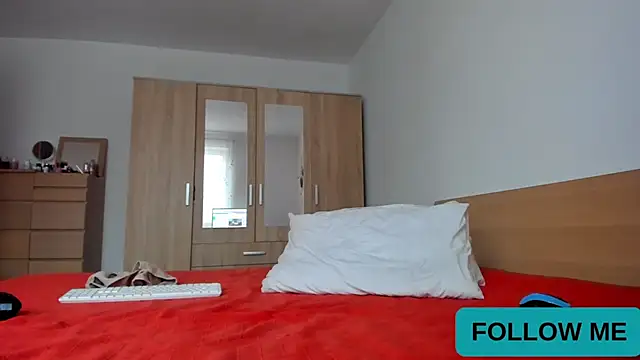 Snapshot of wildalissa chatting on 09-24-25, 03:40 wildalissa online show from 09-24-25, 03:40