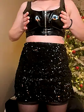 FoxyFrenchy online show from 12-21-25, 05:58