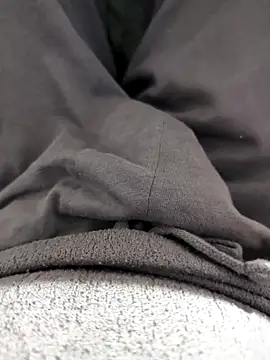 Elixire1 online show from 11-18-25, 05:27