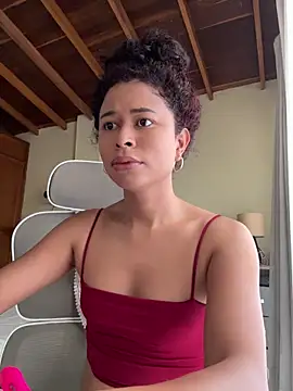 GabriSaenz online show from 03-04-26, 01:41