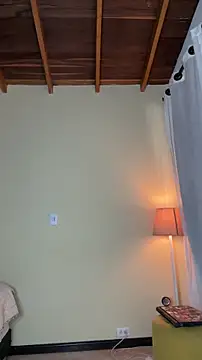 GabriSaenz online show from 10-24-25, 01:10