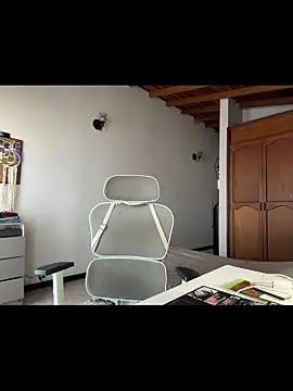 GabriSaenz online show from 03-16-26, 01:26