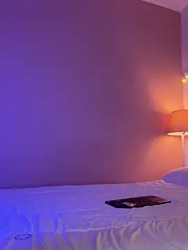 GabriSaenz online show from 12-26-24, 11:35