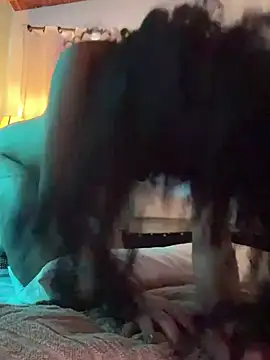 GabriSaenz online show from 03-19-25, 04:45