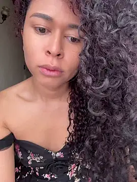 GabriSaenz online show from 07-25-26, 01:50