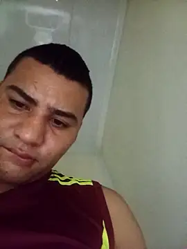 EISONREINA11 online show from 10-20-25, 03:01