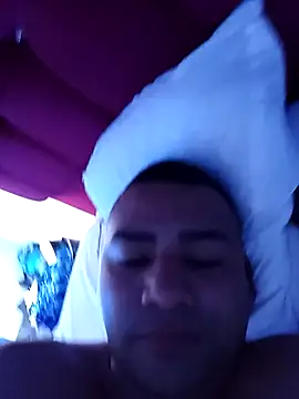 EISONREINA11 online show from 10-27-25, 01:34