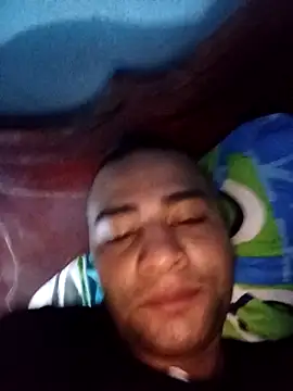 EISONREINA11 online show from 11-04-25, 01:15