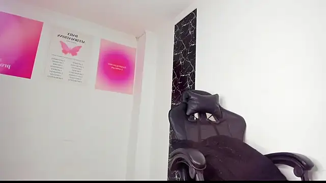 Emattaylor online show from 02-21-25, 02:38