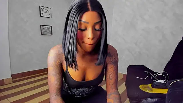 Emattaylor online show from 12-20-25, 10:40