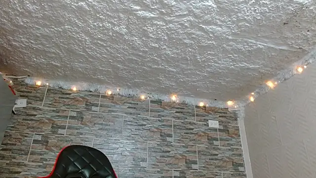 omar alurba online show from 10-17-25, 05:22