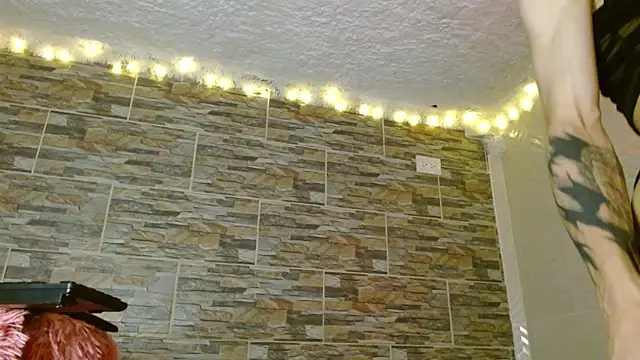 omar alurba online show from 10-18-25, 06:32