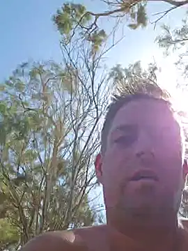 Trucker Hunter online show from 10-04-25, 01:45