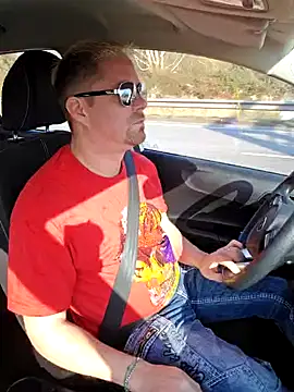 Trucker Hunter online show from 03-03-25, 10:06