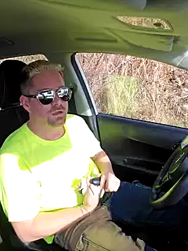 Trucker Hunter online show from 03-05-25, 11:49