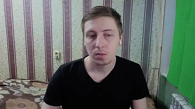 darienlarge online show from 03-12-26, 02:43