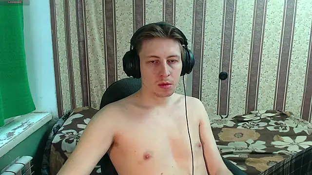 darienlarge online show from 11-18-25, 11:13