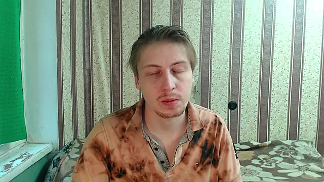 darienlarge online show from 11-29-25, 07:41