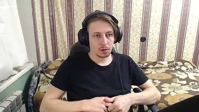 darienlarge online show from 10-11-25, 08:54