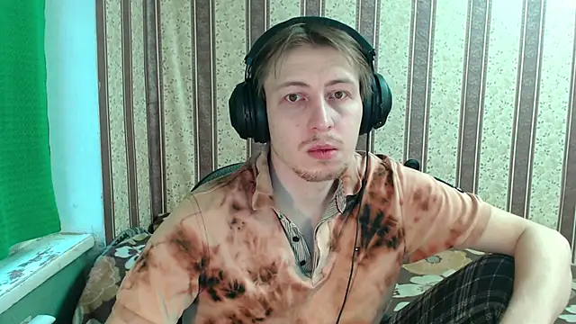 darienlarge online show from 11-27-25, 10:37