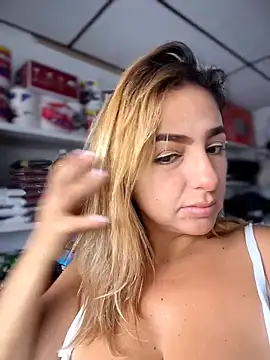 sammyqueenx21 online show from 12-19-25, 02:19