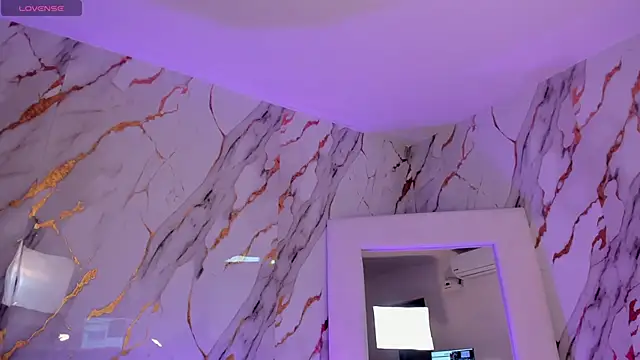 ErikaBenz  online show from 12-05-25, 04:33