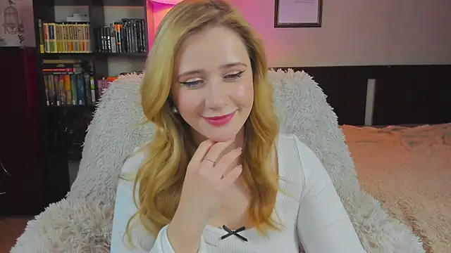 Lav Tender online show from 09-18-25, 09:51