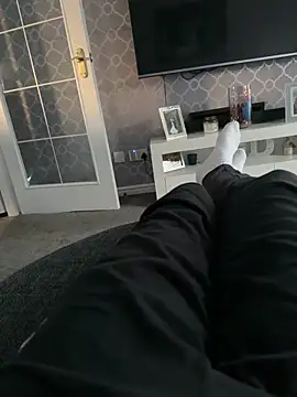 Furdale online show from 11-17-25, 02:43