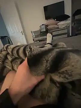 Snapshot of Furdale chatting on 02-26-25, 04:05 Furdale online show from 02-26-25, 04:05