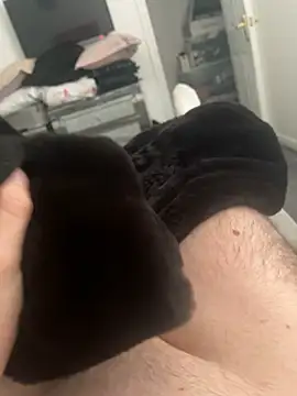 Snapshot of Furdale chatting on 03-09-25, 10:41 Furdale online show from 03-09-25, 10:41