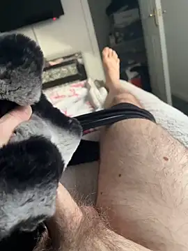 Snapshot of Furdale chatting on 01-31-25, 03:33 Furdale online show from 01-31-25, 03:33