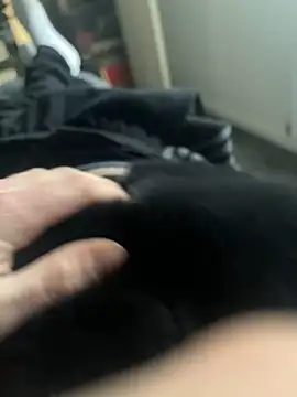 Snapshot of Furdale chatting on 03-11-25, 05:35 Furdale online show from 03-11-25, 05:35