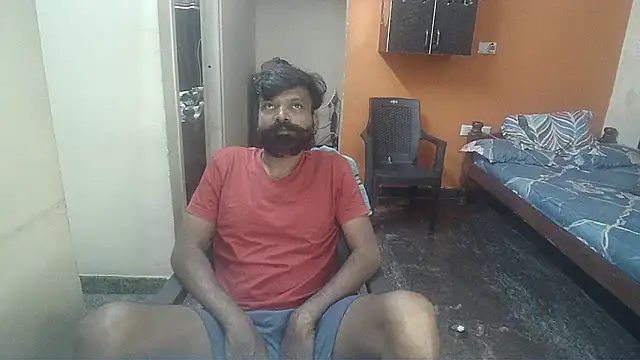 Snapshot of Indiaguy4u chatting on 02-23-25, 12:59 Indiaguy4u online show from 02-23-25, 12:59
