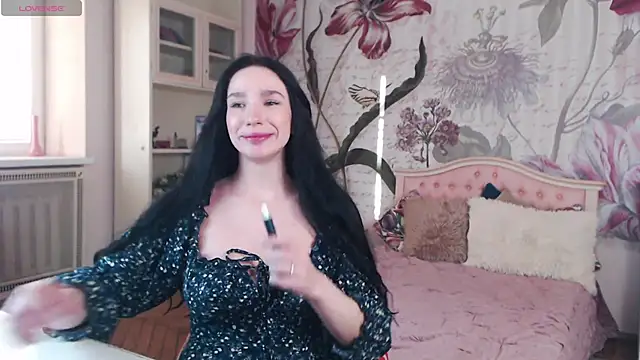 AliciaBow online show from 10-24-25, 01:10