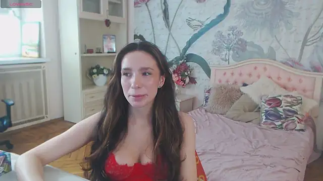 AliciaBow online show from 05-25-26, 12:37