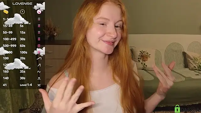 Snapshot of astoria_ross_ chatting on 10-20-25, 03:12 astoria ross online show from 10-20-25, 03:12