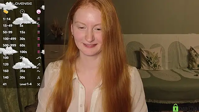 astoria ross  online show from 12-15-25, 03:18