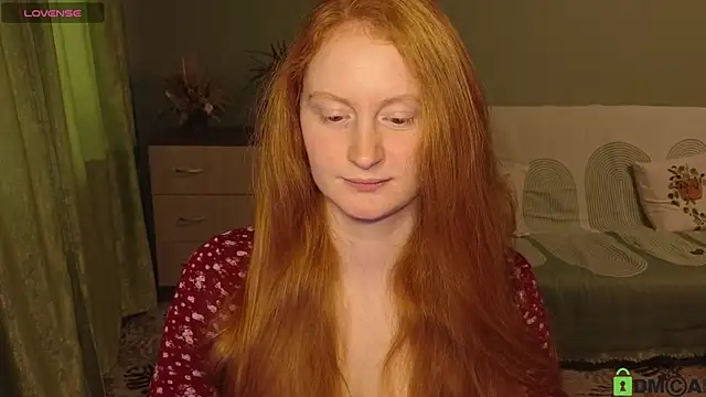 astoria ross  online show from 05-28-26, 03:07