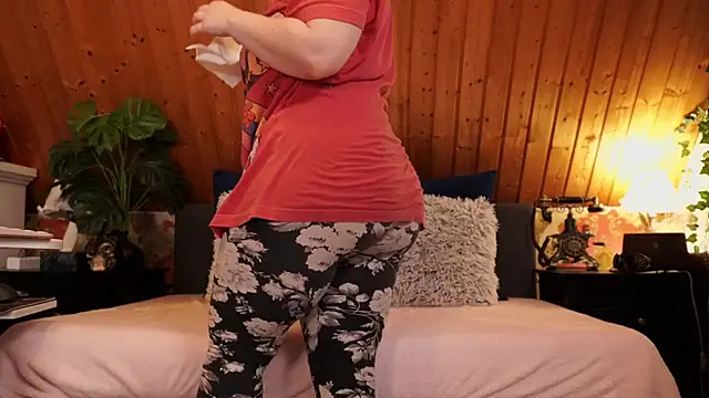 TessaWinter online show from 12-03-25, 06:40