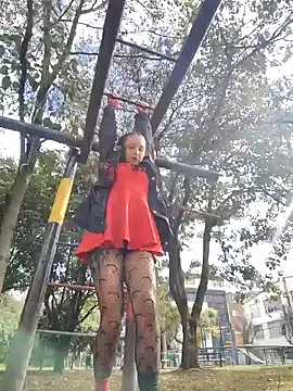  Laary online show from 09-24-25, 08:04