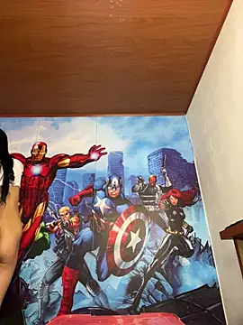 Anne Robert online show from 11-22-25, 01:48