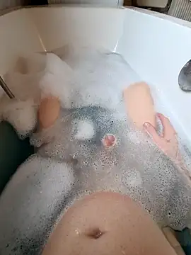 Snapshot of toeloverlive chatting on 02-23-26, 08:48 toeloverlive online show from 02-23-26, 08:48