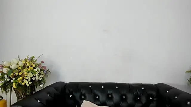 SSCARLETH  online show from 04-21-26, 12:34