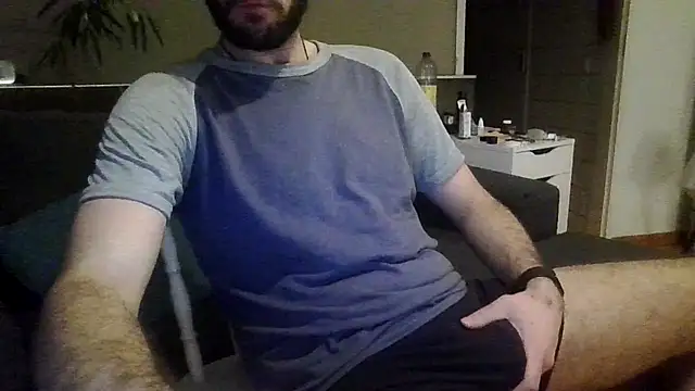 Snapshot of MckyD1cky chatting on 12-22-24, 05:22 MckyD1cky online show from 12-22-24, 05:22