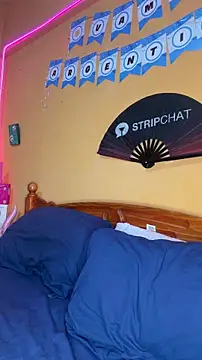 Snapshot of -veranito- chatting on 06-12-26, 03:04 -veranito- online show from 06-12-26, 03:04