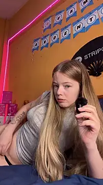 Snapshot of -veranito- chatting on 06-10-26, 03:08 -veranito- online show from 06-10-26, 03:08