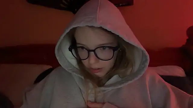 Snapshot of -veranito- chatting on 07-05-26, 02:38 -veranito- online show from 07-05-26, 02:38