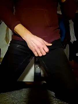 Snapshot of PassiveStute25 chatting on 03-27-26, 01:03 PassiveStute25 online show from 03-27-26, 01:03